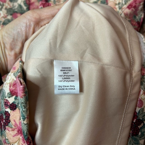 Lana Floral Print Button Down Dress Size M *NWT* - Picture 7 of 8